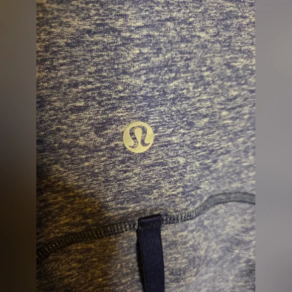 G382. Lululemon Define Jacket (Rulu) in Heathered Hero Blue - Size 12 - Picture 5 of 9